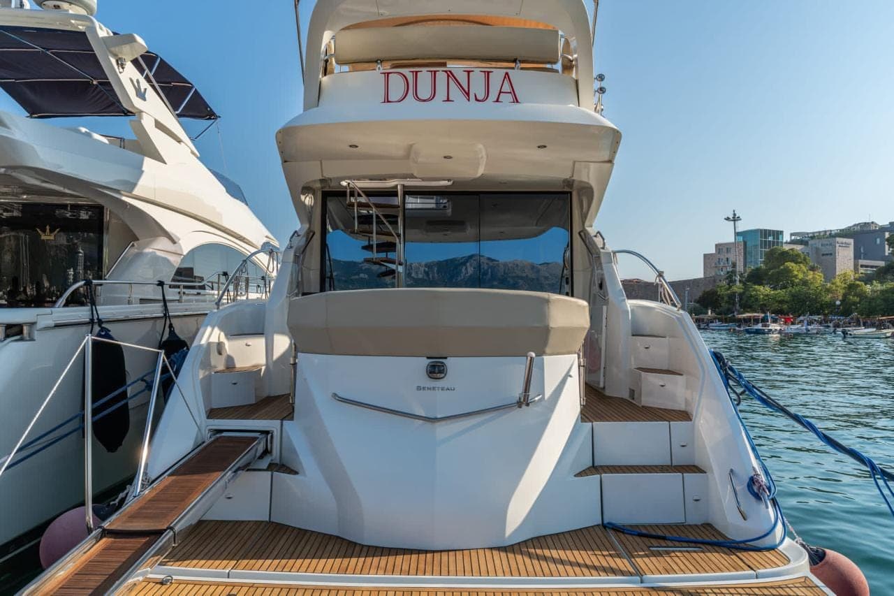 Beneteau Monte Carlo 47 - photograph 4