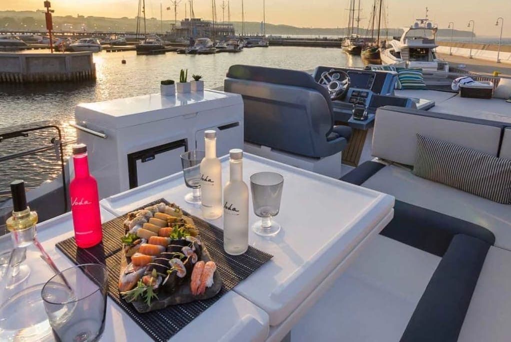 Galeon 550 Fly - photograph 5