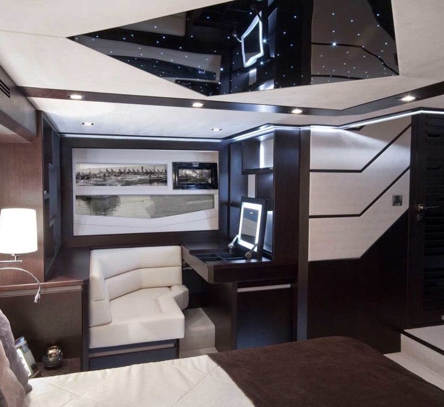 Galeon 550 Fly - photograph 13