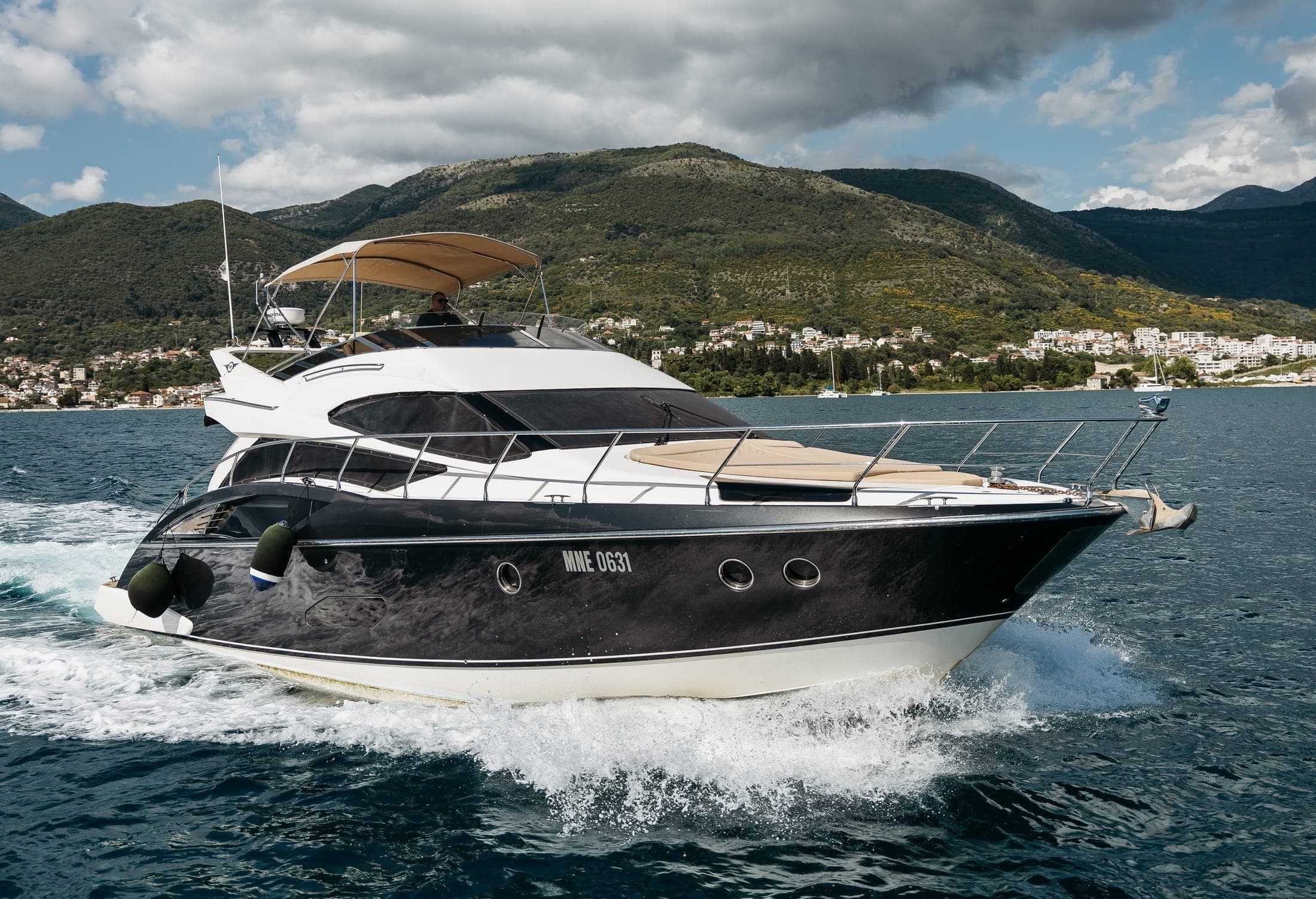 Marquis 500 Sport - photograph 1