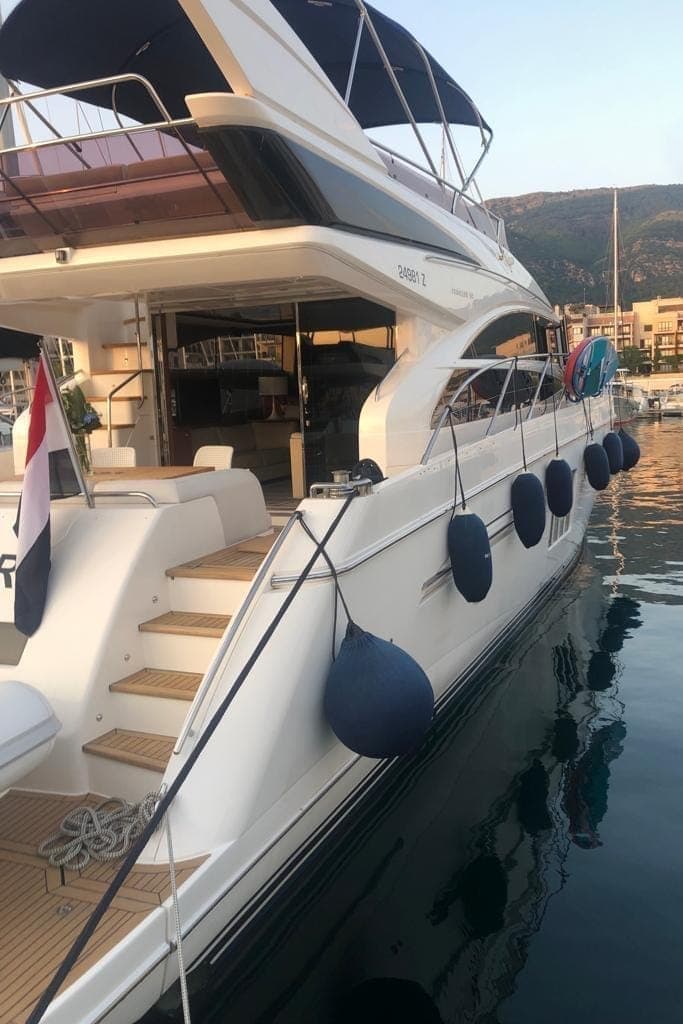 Princess 64 Fly - photograph 1